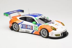 Porsche 911 991.1 GT3 R Core Autosport #54 J. Bennett / C. Braun / P. Long / N. Jonsson 24 Hours of Daytona 2017 Minichamps 1 – 4. kép a 6-ből
