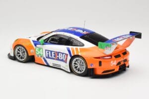 Porsche 911 991.1 GT3 R Core Autosport #54 J. Bennett / C. Braun / P. Long / N. Jonsson 24 Hours of Daytona 2017 Minichamps 1 – 5. kép a 6-ből