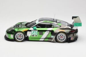 Porsche 911 991.1 GT3 R #540 Black Swan Racing P. Long / T. Pilgrim 24h Daytona 2016 Minichamps 1:18 155166540 Fém – 3. kép a 6-ből