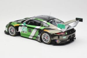 Porsche 911 991.1 GT3 R #540 Black Swan Racing P. Long / T. Pilgrim 24h Daytona 2016 Minichamps 1:18 155166540 Fém – 5. kép a 6-ből