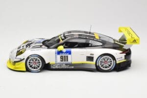 Porsche 911 991.1 GT3 R #911 Manthey Racing N. Tandy / E. Bamber 24h Nurburgring 2016 Minichamps 1:18 155166911 Fém – 3. kép a 6-ből
