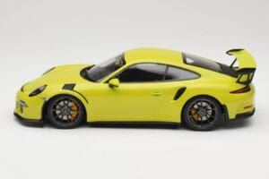 Porsche 911 991.1 GT3 RS Világoszöld Minichamps 1:18 155066222 Fém – 3. kép a 6-ből