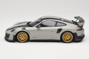 Porsche 911 991.2 GT2 RS Chalk Weissach Package Arany Felnik Minichamps 1:18 155068304 Fém – 3. kép a 6-ből