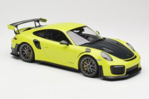 Porsche 911 991.2 GT2 RS Lime Zöld Ezüst Felnikkel Minichamps 1:18 155068309 Fém – 4. kép a 6-ből