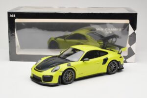 Porsche 911 991.2 GT2 RS Lime Zöld Ezüst Felnikkel Minichamps 1:18 155068309 Fém – 6. kép a 6-ből