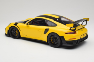 Porsche 911 991.2 GT2 RS Racing Yellow GT Spirit 1:12 GT535 Gyanta – 5. kép a 6-ből