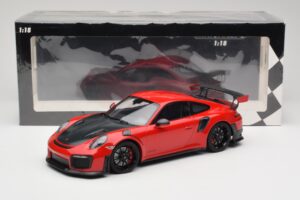 Porsche 911 GT2 RS 991.2 Piros Fekete Felnik Minichamps 1:18 155968307 Fém – 6. kép a 6-ből