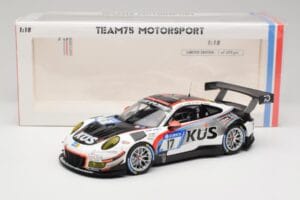 Porsche 911 991.2 GT3 R #17 Kues Team 75 Bernhard M. Christensen / K. Cairoli 24 Hours of Nurburgring 2018 Minichamps 1:18 15 – 6. kép a 6-ből