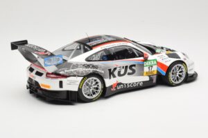 Porsche 911 991.2 GT3 R Kus Team 75 Bernhard #17 M. Ammermüller / M. Jaminet ADAC GT Masters 2017 Minichamps 1:18 155176917 F – 2. kép a 6-ből