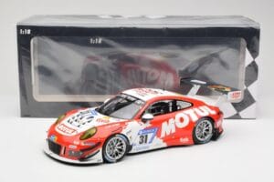 Porsche 911 991.2 GT3 R #31 Frikadelli Racing K. Bachler / M. Christensen 24 Hours of Nurburgring 2017 Minichamps 1:18 155176 – 6. kép a 6-ből