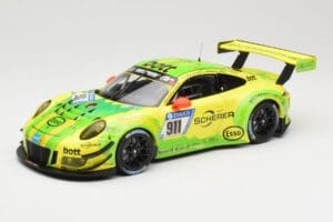 Porsche 911 991.2 GT3 R #911 Manthey Racing R. Dumas / F. Makowiecki 24 Hours of Nurburgring 2017 Minichamps 1:18 155176911 F