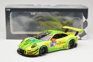 Porsche 911 991.2 GT3 R #911 Manthey Racing R. Dumas / F. Makowiecki 24 Hours of Nurburgring 2017 Minichamps 1:18 155176911 F – 6. kép a 6-ből