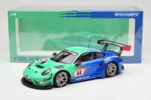 Porsche 911 GT3 R 991.2 Team Falken Motorsport #44 P. Dumbreck / M. Ragginger / S. Müller / K. Bachler ADAC 24 Hours Nürburgr – 2. kép a 6-ből