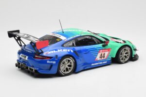 Porsche 911 GT3 R 991.2 Team Falken Motorsport #44 P. Dumbreck / M. Ragginger / S. Müller / K. Bachler ADAC 24 Hours Nürburgr – 5. kép a 6-ből