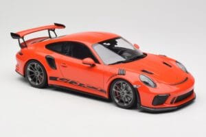 Porsche 911 991.2 GT3 RS Lava Orange & Ezüst Felnik Minichamps 1:18 155068225 Fém – 4. kép a 6-ből