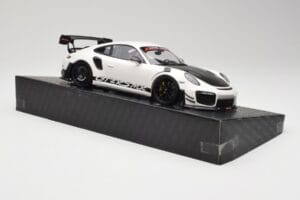 Porsche 911 991.2 GT3 RS Manthey Racing Fehér Minichamps 1:18 MR-911-GT3RS-1801 Fém – 4. kép a 6-ből