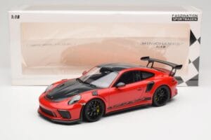 Porsche 911 991.2 GT3 RS Weissach Package Guards Red Fekete Felnik Minichamps 1:18 153068223 Fém – 6. kép a 6-ből