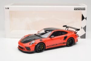 Porsche 911 991.2 GT3 RS Weissach Package Lava Orange Wording Fekete Magnézium Felnik Minichamps 1:18 153068226 Fém – 6. kép a 6-ből