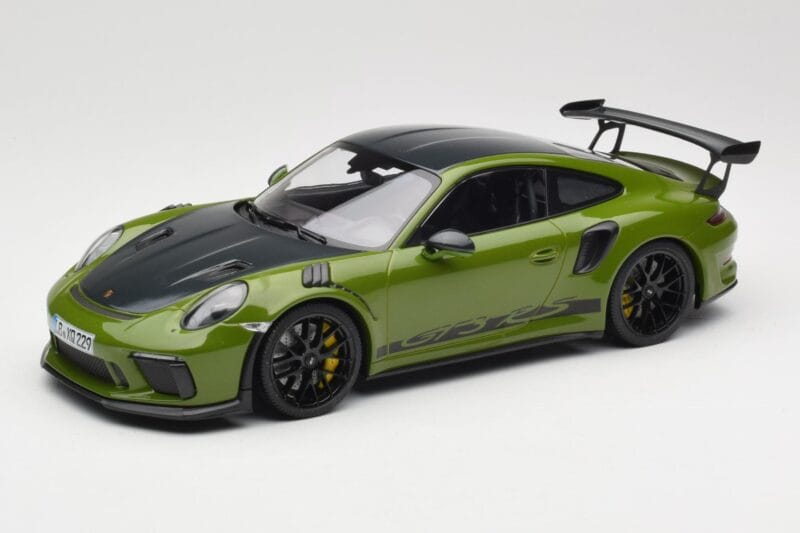 Porsche 911 991.2 GT3 RS Weissach Package Lizard Green Wording & Fekete Magnézium Felnik Minichamps 1:18 155068232 Fém