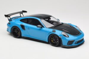 Porsche 911 991.2 GT3 RS Weissach Package Shark Blue Fekete Magnézium Felnik Minichamps 1:18 153068224 Fém – 4. kép a 6-ből