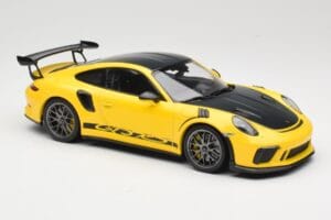 Porsche 911 991.2 GT3 RS Sárga Weissach Package Platinum Wheels Minichamps 1:18 155068221 Fém – 4. kép a 6-ből