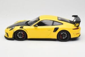 Porsche 911 991.2 GT3 RS Sárga Fekete Felnikkel Minichamps 1:18 155068231 Fém – 3. kép a 6-ből