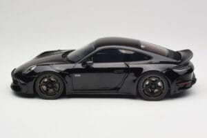 Porsche 911 992 Brabus 900 Rocket-R Obsidian Black GT Spirit 1:18 GT502 Gyanta – 3. kép a 6-ből