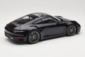 Porsche 911 992 Carrera 4S Blue Metallic Minichamps 1:18 155067321 Fém – 2. kép a 6-ből