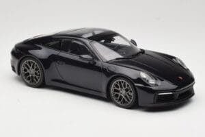 Porsche 911 992 Carrera 4S Blue Metallic Minichamps 1:18 155067321 Fém – 4. kép a 6-ből