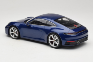Porsche 911 992 Carrera 4S Blue Metallic Minichamps 1:18 153067327 Fém – 5. kép a 6-ből