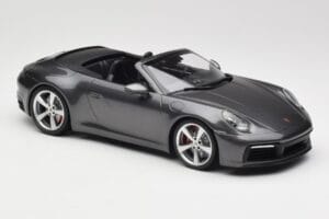 Porsche 911 992 Carrera 4S Kabrió Agate Grey Metallic Minichamps 1:18 155067336 Fém – 4. kép a 6-ből