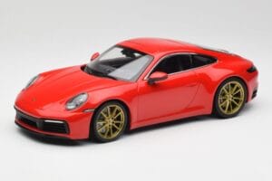 Porsche 911 992 Carrera 4S Guards Piros & Arany Felnik Minichamps 1:18 153067328 Fém