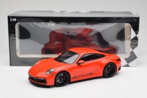 Porsche 911 992 Carrera 4S Lava Narancssárga Minichamps 1:18 155067327 Fém – 6. kép a 6-ből