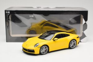 Porsche 911 992 Carrera 4S Sárga Minichamps 1:18 155067320 Fém – 6. kép a 6-ből