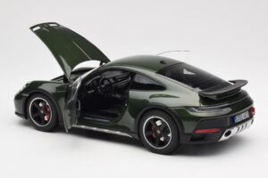 Porsche 911 992 Dakar Oak Zöld Metál Norev 1:18 187241 Fém – 6. kép a 9-ből