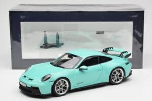 Porsche 911 992 GT3 Mint Zöld Norev 1:18 187316 Fém – 8. kép a 8-ből