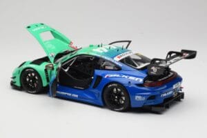 Porsche 911 992 GT3 R Falken #44 D. Eriksson / T. Heinemann 24 Hours of Nurburgring 2023 Minichamps 1:18 113236344 Fém – 5. kép a 8-ből