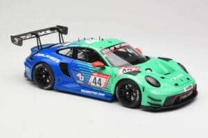 Porsche 911 992 GT3 R Falken #44 D. Eriksson / T. Heinemann 24 Hours of Nurburgring 2023 Minichamps 1:18 113236344 Fém – 6. kép a 8-ből
