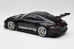 Porsche 911 992 GT3 RS Fekete Ezüst Felnikkel Minichamps 1:18 155062231 Fém – 5. kép a 6-ből