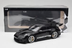Porsche 911 992 GT3 RS Fekete Ezüst Felnikkel Minichamps 1:18 155062231 Fém – 6. kép a 6-ből