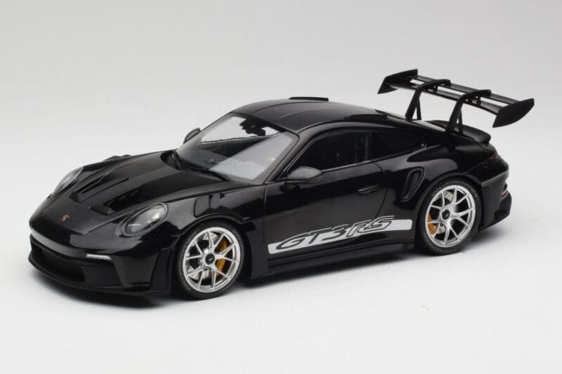 Porsche 911 992 GT3 RS Fekete Ezüst Felnikkel Minichamps 1:18 155062231 Fém