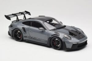 Porsche 911 992 GT3 RS Crayon Weissach Package & Black Wheels Minichamps 1:18 110062024 Fém – 6. kép a 8-ből
