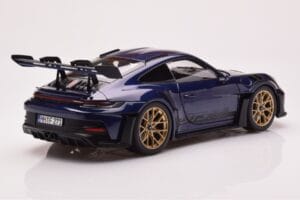 Porsche 911 992 GT3 RS Gentian Kék Metál Norev 1:18 187363 Fém – 3. kép a 8-ből