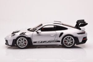 Porsche 911 992 GT3 RS Ice Szürke Norev 1:18 187359 Fém – 4. kép a 8-ből