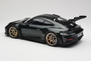 Porsche 911 992 GT3 RS Jet Green Metallic Black Norev 1:12 127532 Fém – 5. kép a 6-ből