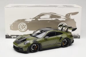 Porsche 911 992 GT3 RS Nato Olive & Black Wheels Minichamps 1:18 110062027 Fém – 8. kép a 8-ből
