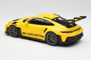 Porsche 911 992 GT3 RS Racing Sárga Norev 1:18 WAP0212810RGT3 Fém – 7. kép a 8-ből