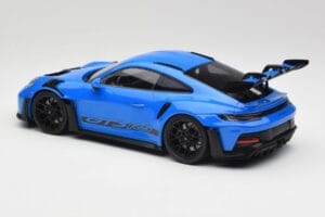 Porsche 911 992 GT3 RS Shark Kék & Fekete Felnik Minichamps 1:18 153062233 Fém – 5. kép a 6-ből