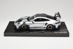 Porsche 911 992 GT3 RS Ezüst Weissach Package Minichamps 1:18 110062020 Fém