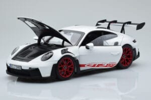 Porsche 911 992 GT3 RS Fehér Pyro Piros Norev 1:18 187352 Fém – 2. kép a 8-ből
